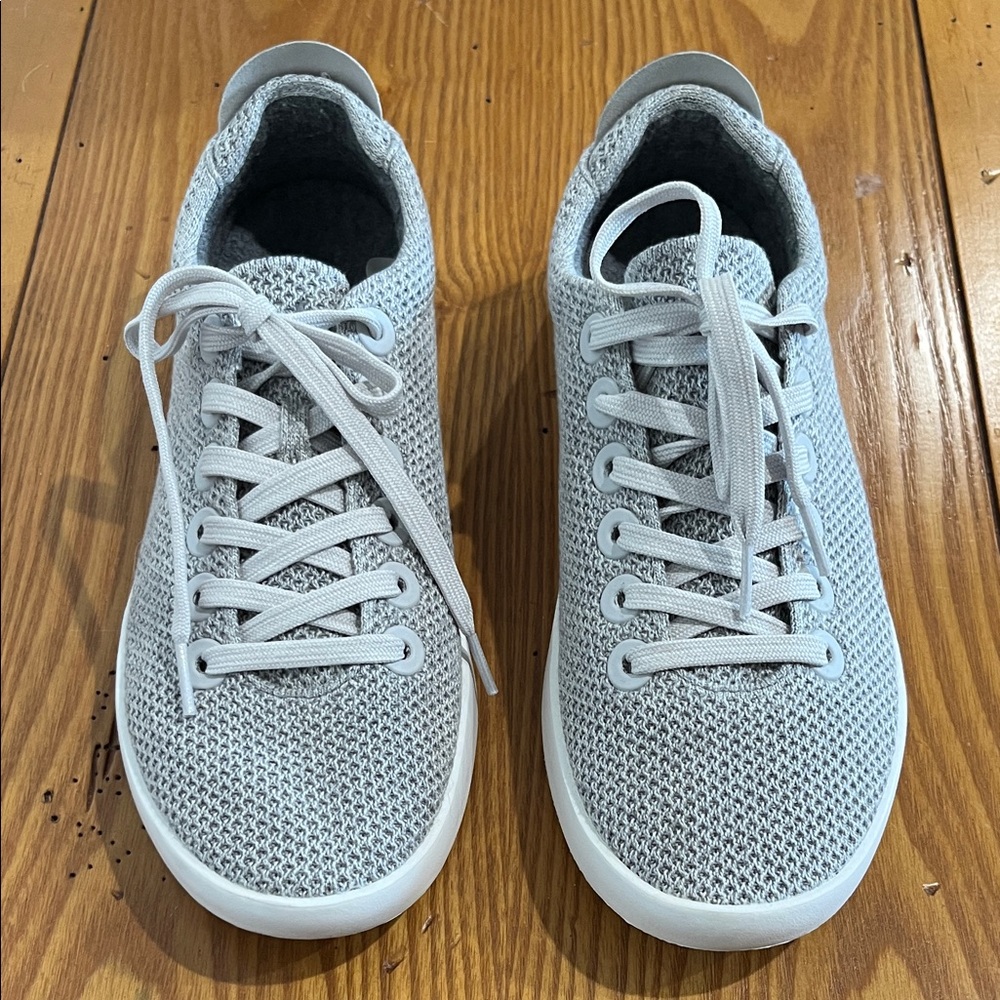 Allbirds Light Gray Women’s Sneakers Size 10